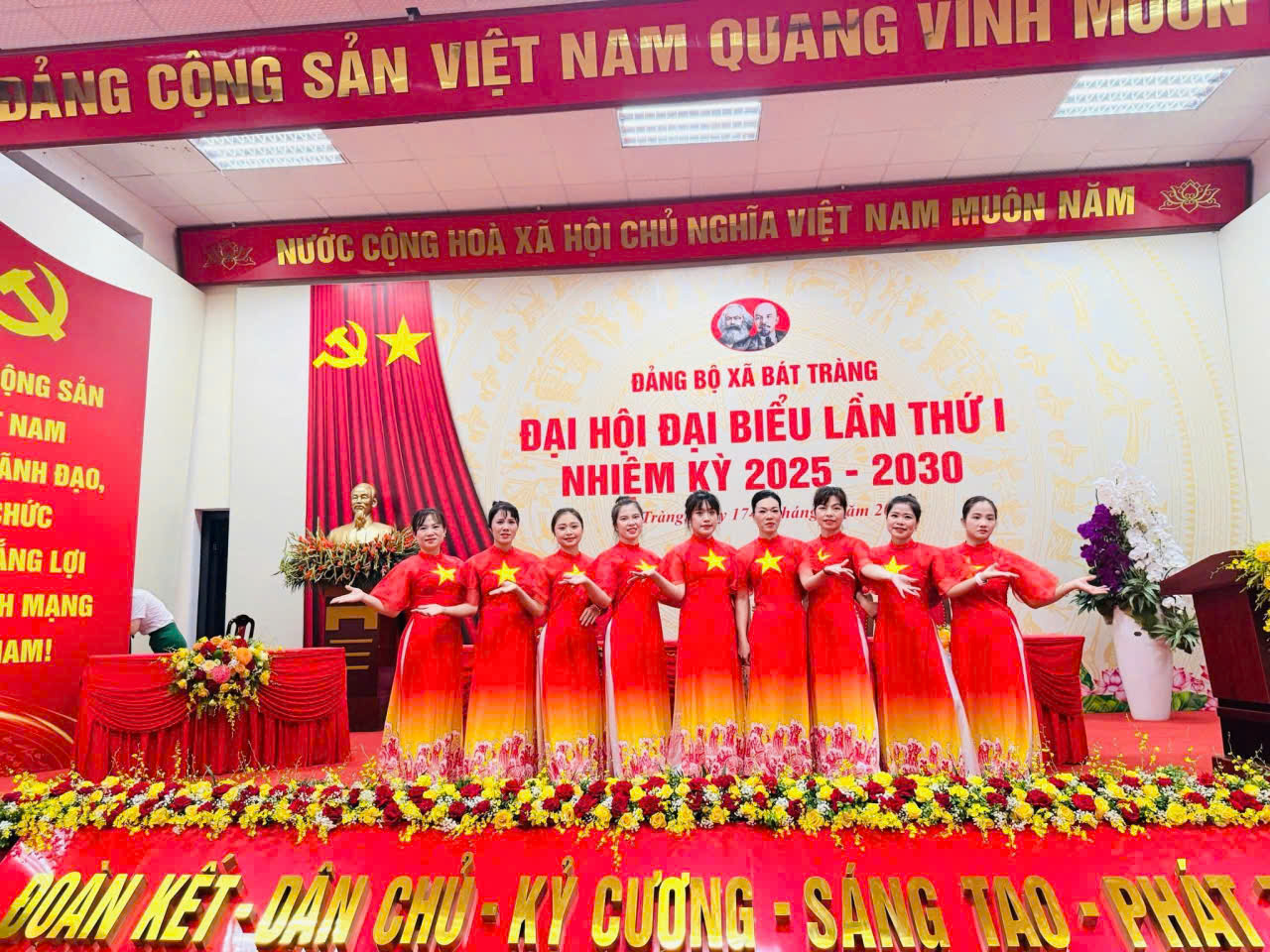 quà tặng đại hội