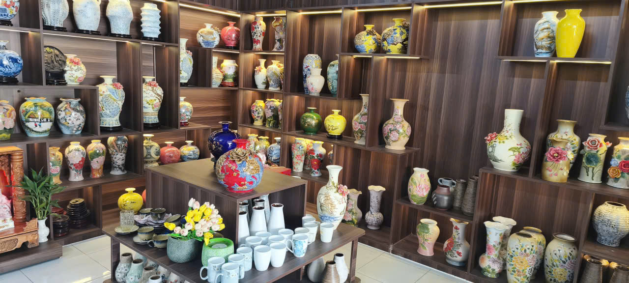 Bình hoa quà tặng gốm sứ fulo tại tphcm