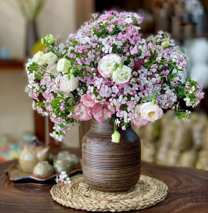 Bình cắm hoa cẩm tú cầu đẹp