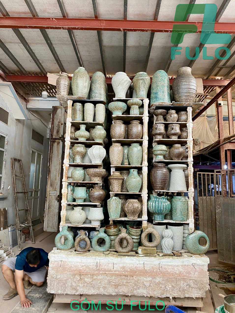 Hình Anh Thực Tế Kho Các Mẫu Bình cỡ Lớn