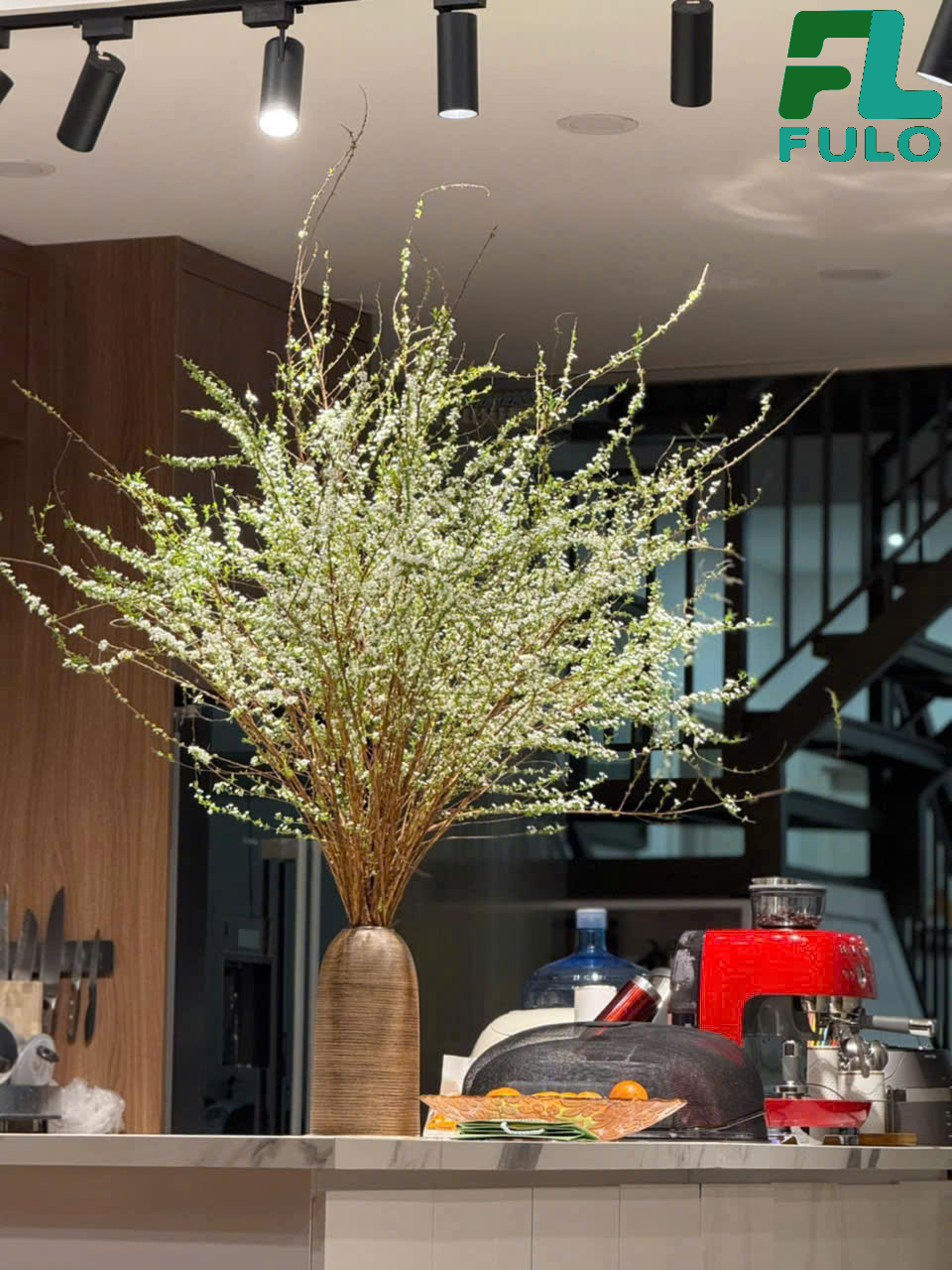 Bình Cắm Hoa Tuyết Mai Đẹp